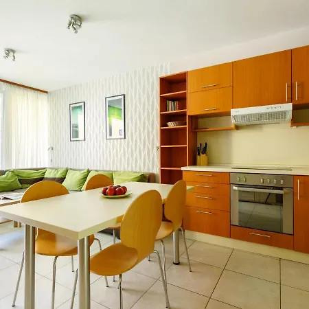 Amelia By Interhome 鲍洛托内瑟德