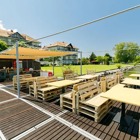 Amelia By Interhome 鲍洛托内瑟德